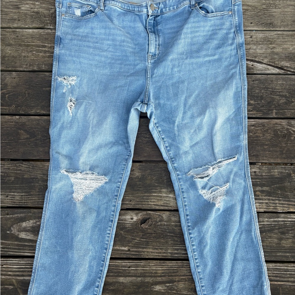 Distressed Light Blue Women’s PLUS SIZE  Jeans size 28 Lane Bryant